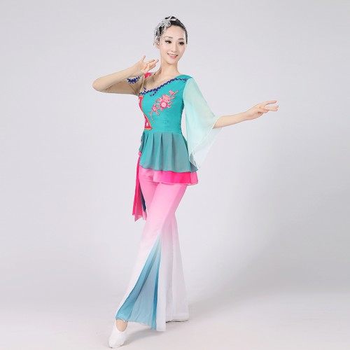 Gradient blue Discount Ancient Traditional Fan Dance Younger Chinese Folk Dance Costumes Women Chinese Fan Dance Costumes